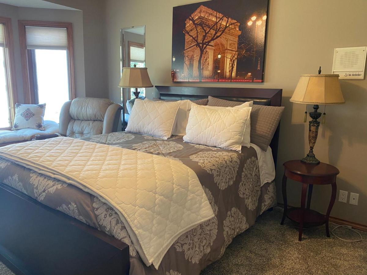 Rolling Hills Country Resort Bed And Breakfast Three Hills Экстерьер фото