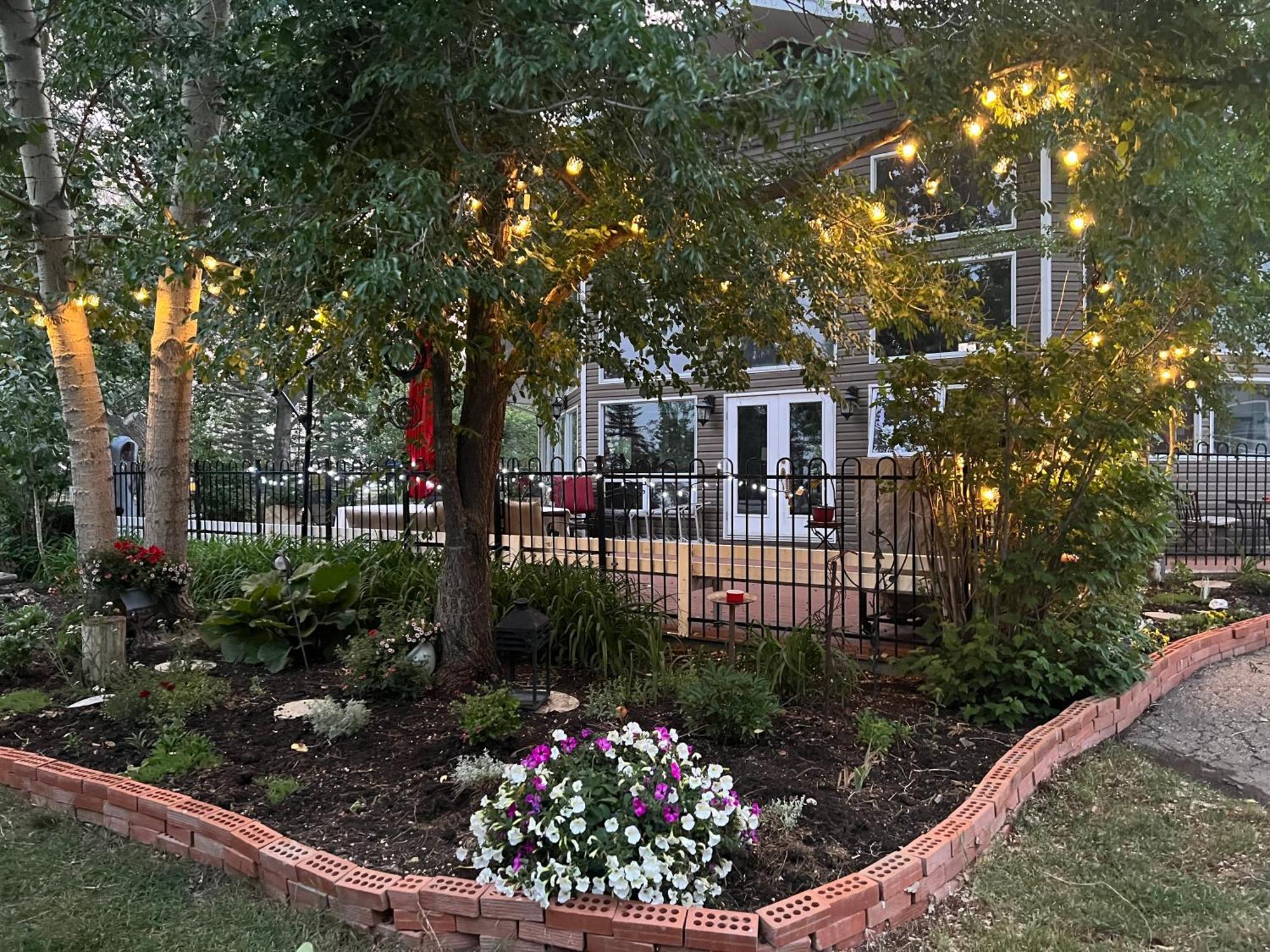 Rolling Hills Country Resort Bed And Breakfast Three Hills Экстерьер фото